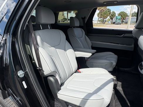 Used 2025 Hyundai Palisade SEL AWD/4WD image 15