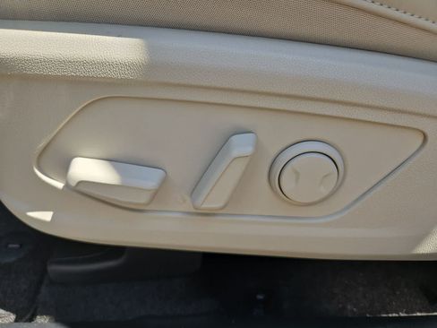 New 2026 Kia Sorento EX FWD image 18