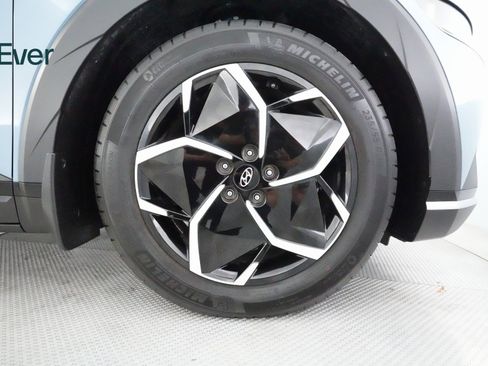 Used 2023 Hyundai Ioniq 5 SEL image 17