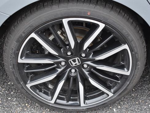 Used 2025 Honda Accord Touring image 12