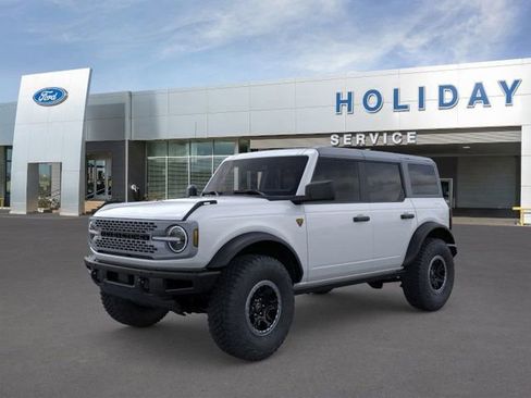 New 2025 Ford Bronco Badlands w/ Sasquatch Package image 1