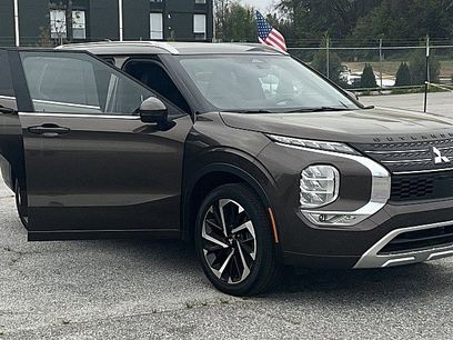 Used 2024 Mitsubishi Outlander SEL