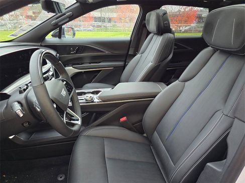 New 2026 Cadillac Lyriq Premium Sport image 20