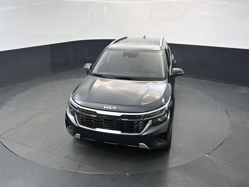 Certified 2024 Kia Seltos S AWD/4WD image 30
