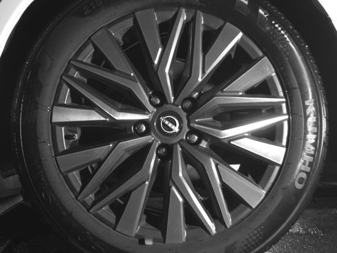 Used 2025 Nissan Altima 2.5 SV image 14