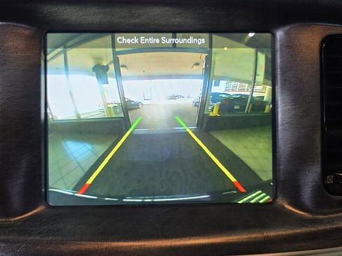 Used 2017 Dodge Charger R/T image 18