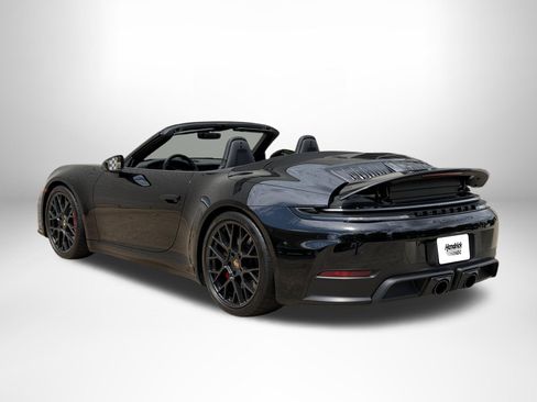 Used 2025 Porsche 911 Carrera 4 GTS AWD/4WD image 5