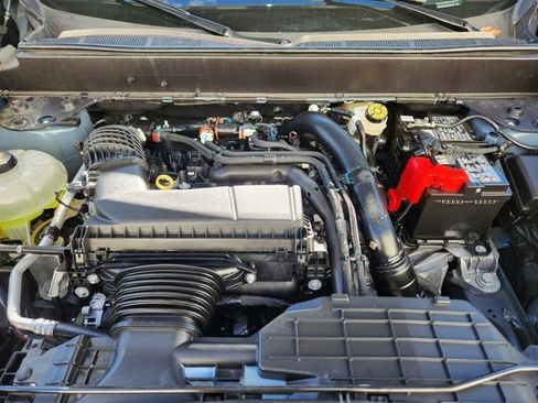 Used 2025 Ford Maverick Tremor image 24