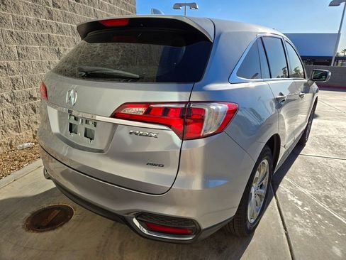 Used 2017 Acura RDX w/ Technology Package image 4