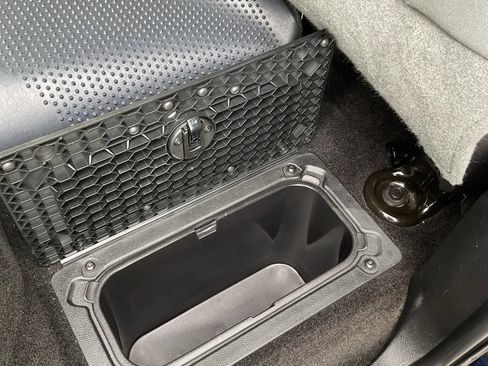 Used 2017 RAM 1500 Express AWD/4WD image 29