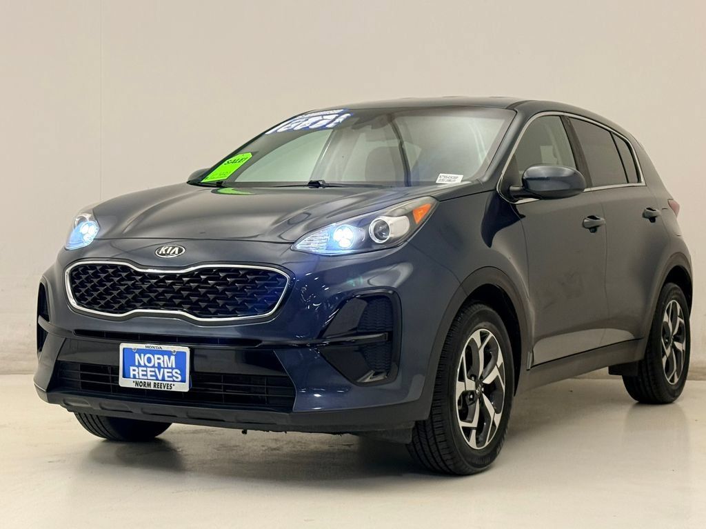 Used 2022 Kia Sportage LX FWD image 2