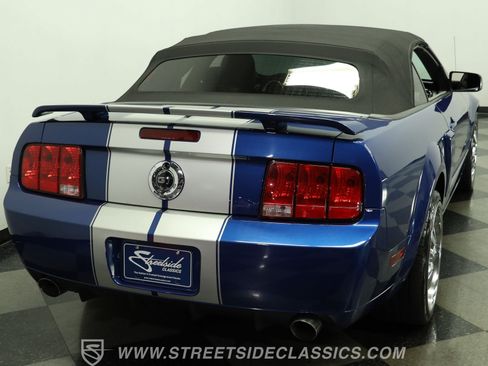 Used 2009 Ford Mustang GT RWD image 10