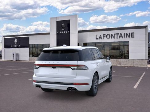 New 2026 Lincoln Aviator AWD image 8