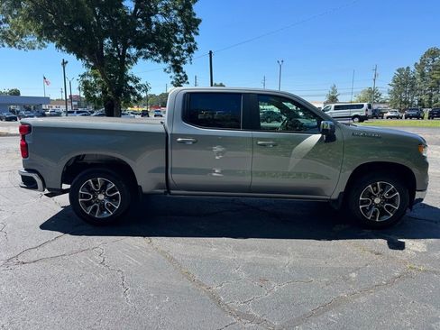 Used 2023 Chevrolet Silverado 1500 LT w/ All Star Edition Plus RWD image 9