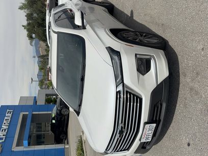 Used 2023 Chevrolet Traverse Premier
