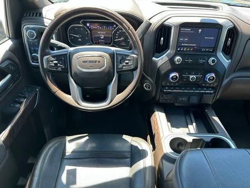 Used 2023 GMC Sierra 3500 Denali w/ Denali Black Diamond Edition AWD/4WD image 15