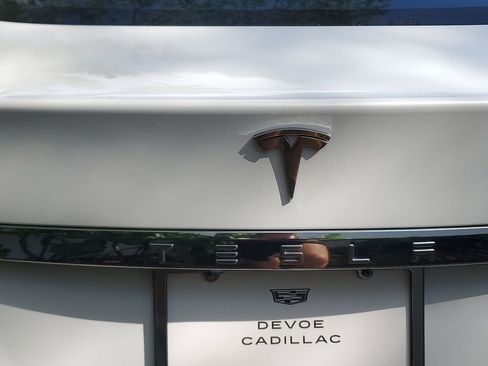 Used 2019 Tesla Model S Long Range AWD/4WD image 29