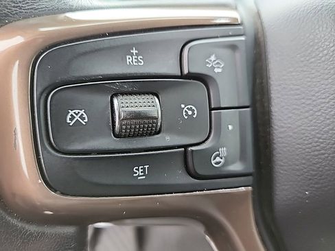 Used 2020 Chevrolet Silverado 3500 High Country w/ Z71 Off-Road Package AWD/4WD image 10