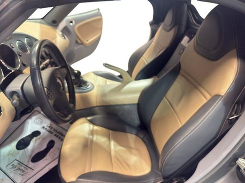 Used 2006 Pontiac Solstice Convertible w/ Premium Package image 16