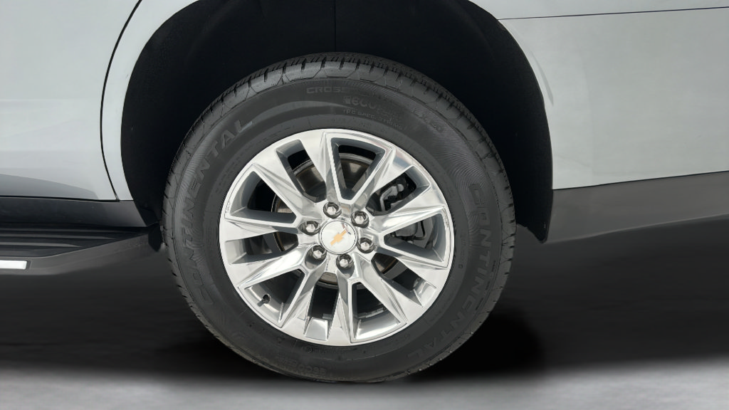 Used 2025 Chevrolet Tahoe Premier AWD/4WD image 8