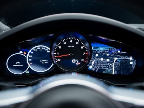 Used 2023 Porsche Cayenne S image 43