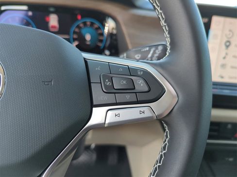 New 2026 Volkswagen Atlas SE image 34