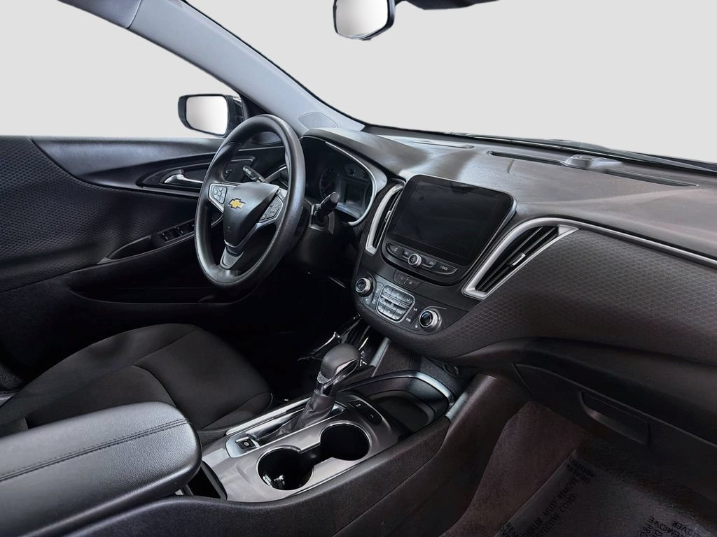 Used 2025 Chevrolet Malibu LT FWD image 29