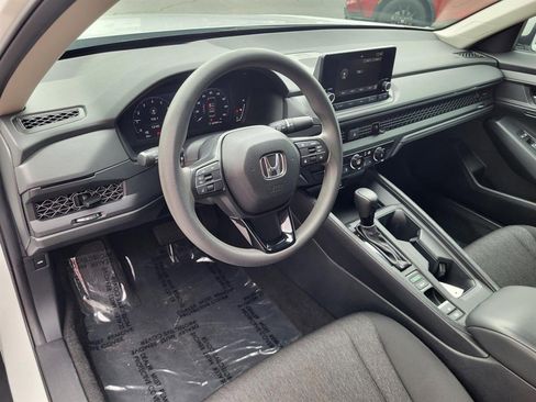 Certified 2023 Honda Accord LX image 10