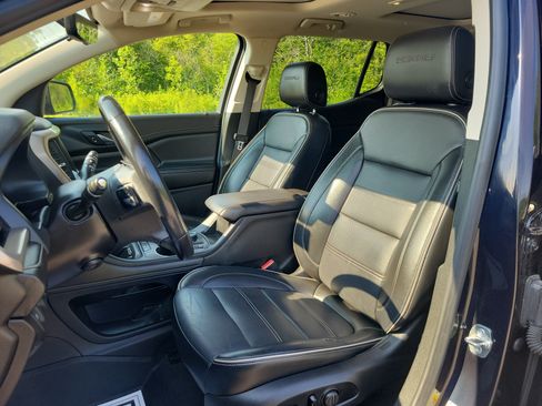 Used 2021 GMC Acadia Denali w/ Denali Ultimate Package AWD/4WD image 14