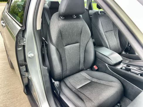 Used 2024 Honda Accord EX image 12