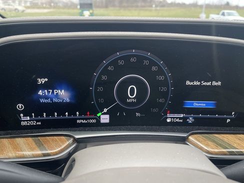 Used 2021 Cadillac Escalade ESV Premium Luxury Platinum image 22