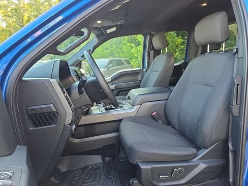 Used 2015 Ford F150 XLT w/ Equipment Group 302A Luxury AWD/4WD image 11