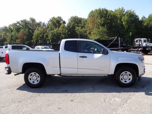 Used 2020 Chevrolet Colorado W/T RWD image 9