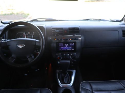 Used 2008 HUMMER H3 Alpha AWD/4WD image 15