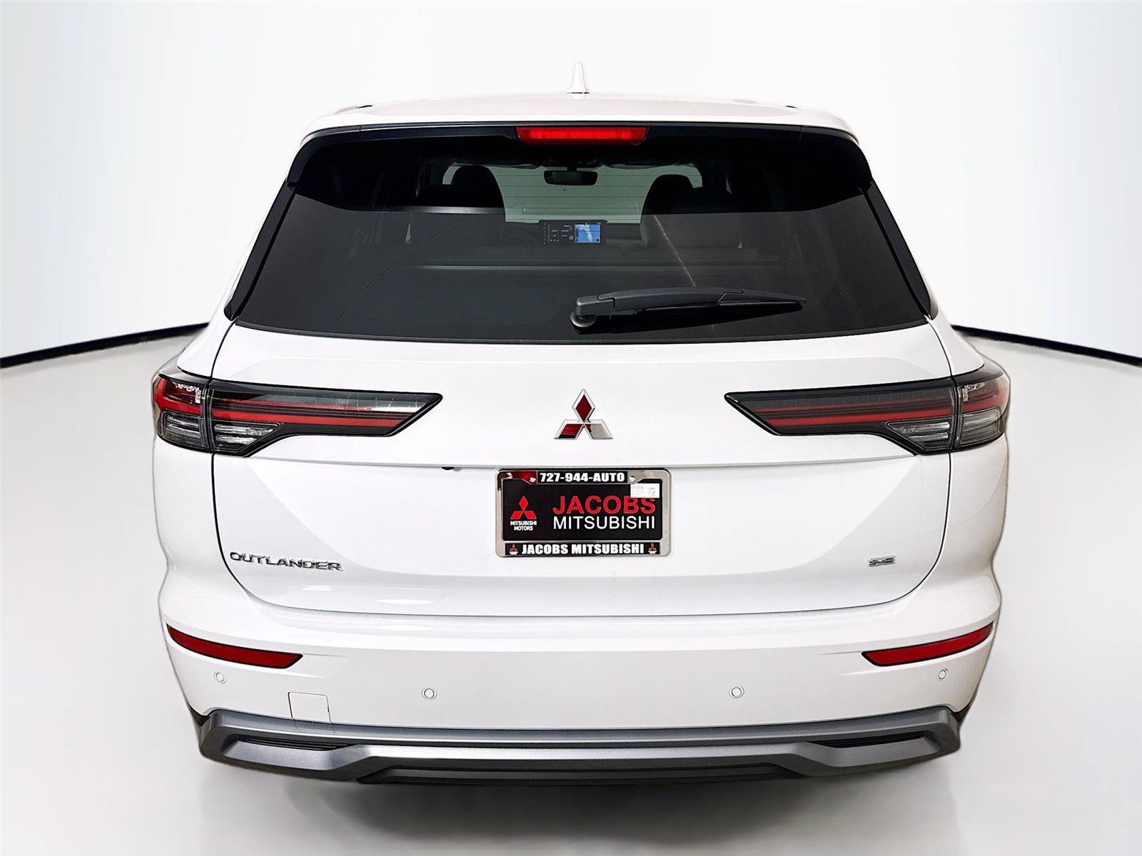 New 2026 Mitsubishi Outlander SE FWD image 6