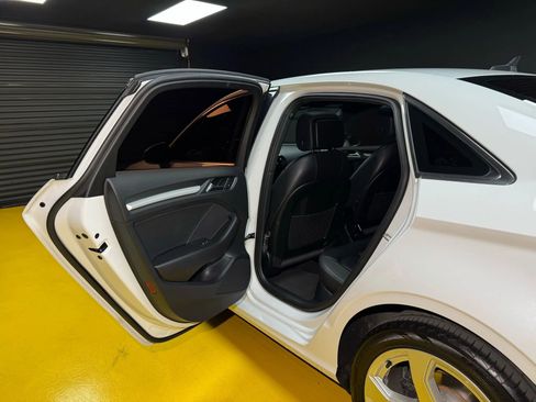 Used 2019 Audi A3 2.0T Premium FWD image 16