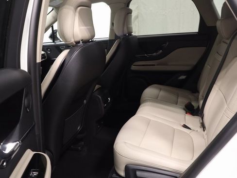 Used 2025 Lincoln Corsair Reserve w/ Equipment Group 202A image 12