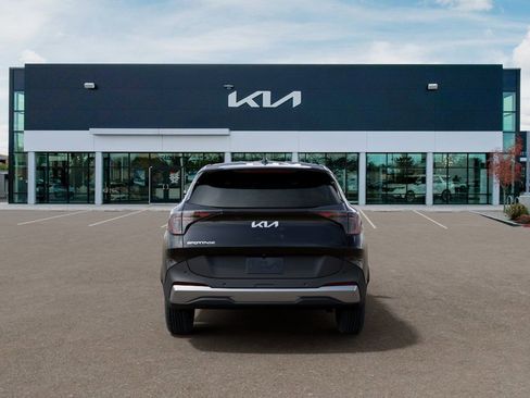 New 2026 Kia Sportage EX FWD image 5