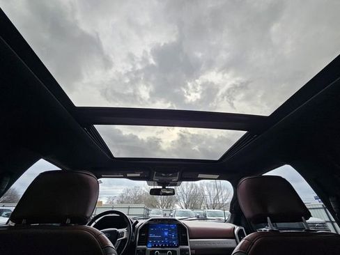 Used 2022 Ford F350 Platinum image 13