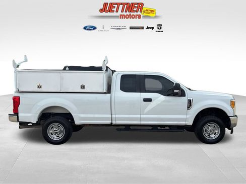 Used 2017 Ford F350 XL AWD/4WD image 7