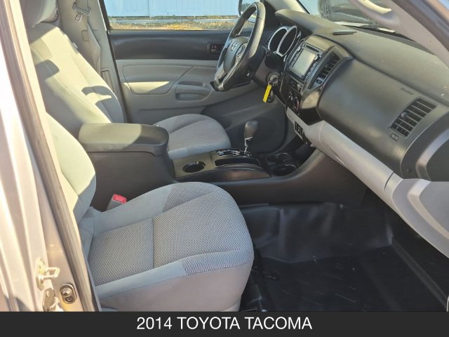 Used 2014 Toyota Tacoma 4x4 Access Cab w/ Convenience Package image 16