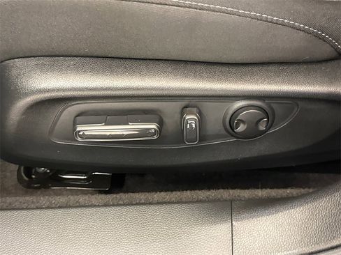 Certified 2025 Honda Accord SE image 21