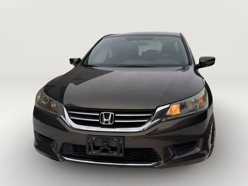Used 2013 Honda Accord LX image 1