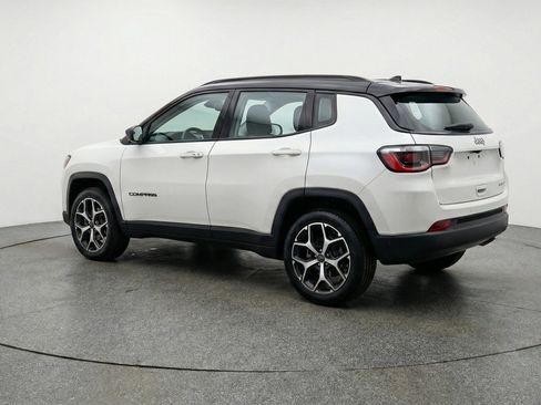 Used 2025 Jeep Compass Limited AWD/4WD image 6