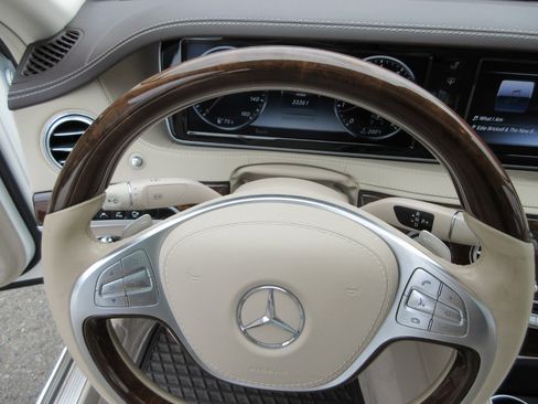 Used 2017 Mercedes-Benz S 550 Sedan image 50