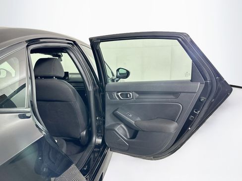 Used 2025 Honda Civic Sport image 28