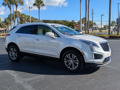 Used 2023 Cadillac XT5 Premium Luxury image 7