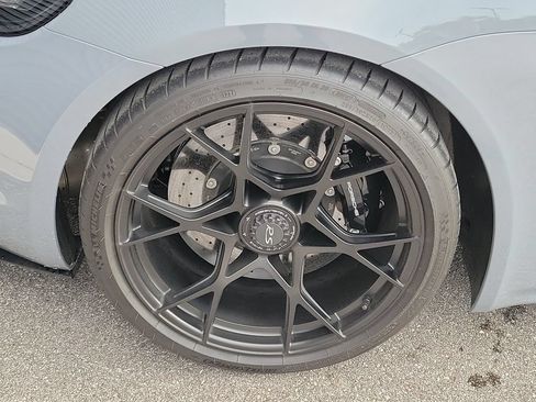 Certified 2024 Porsche 718 Cayman GT4 RS RWD image 14