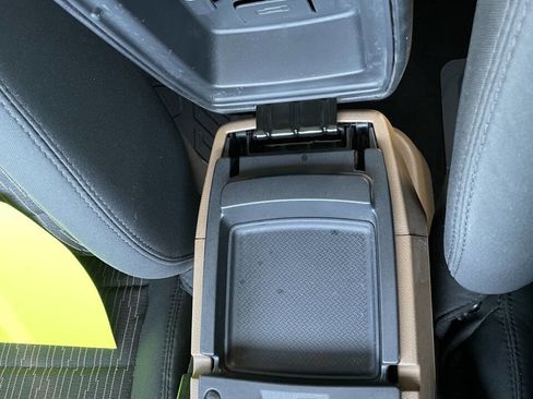 Used 2011 Jeep Wrangler Unlimited Sahara w/ Connectivity Group image 26