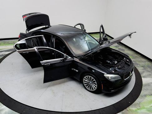 Used 2012 BMW 740i RWD image 35